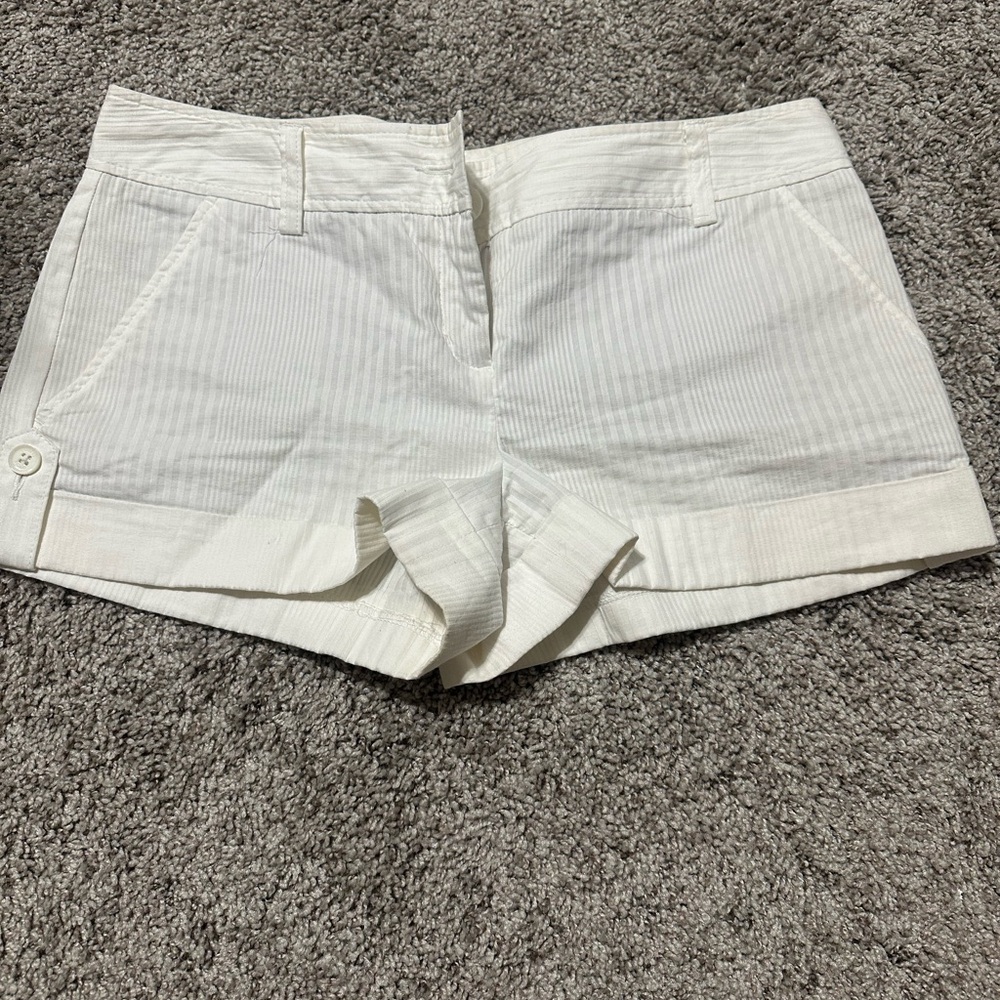 Express shorts